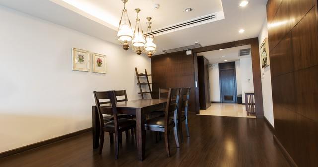 Sathon Gardens Condo near BTS Saladaeng and MRT Lumpini 3