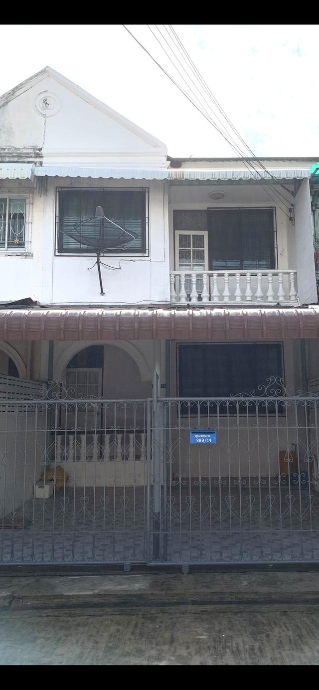 ทาวเฮ้าส์ 2 ชั้น สุขุมวิท 101 1