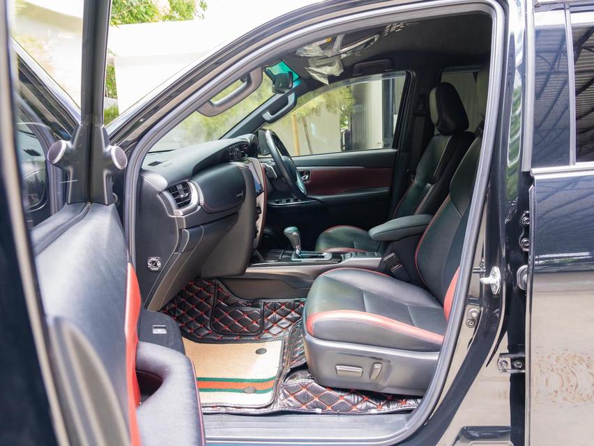TOYOTA FORTUNER 2.4 LEGENDER 4WD ปี 2021 รูปที่ 13
