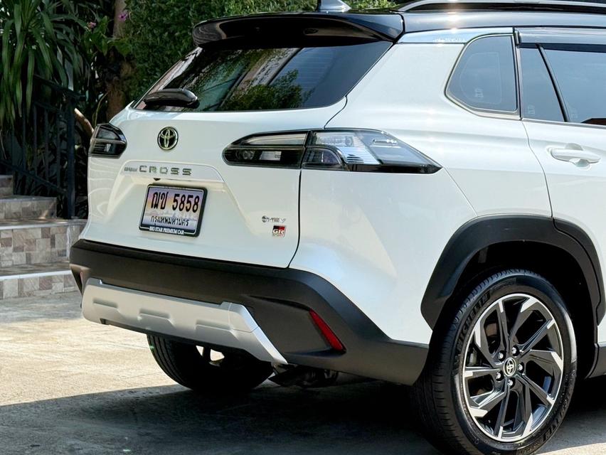 2025 TOYOTA CROSS EHEV GR SPORT รุ่น TOP รถมือเดียวออกป้ายแดง รถวิ่งน้อยเพียง 10,200 กม รถไม่เคยมีอุบัติเหตุครับ รูปที่ 9
