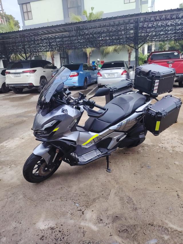 Honda ADV 350, 2023, 16500 KMS, Honda service history, up-to-date maintenance log. 130,000 baht