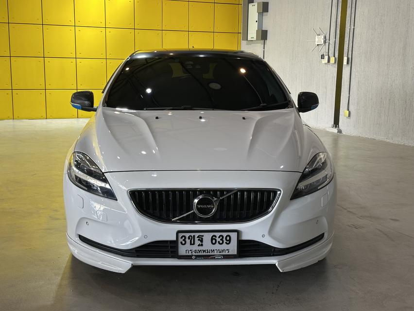 Volvo V40 T4 2.0 Turbo 2017 รูปที่ 2