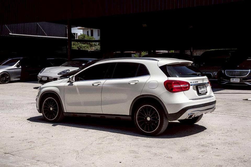 (แจ้งรหัสรถ 67GG2010) Mercedes Benz GLA200 ปี 2016 รูปที่ 17