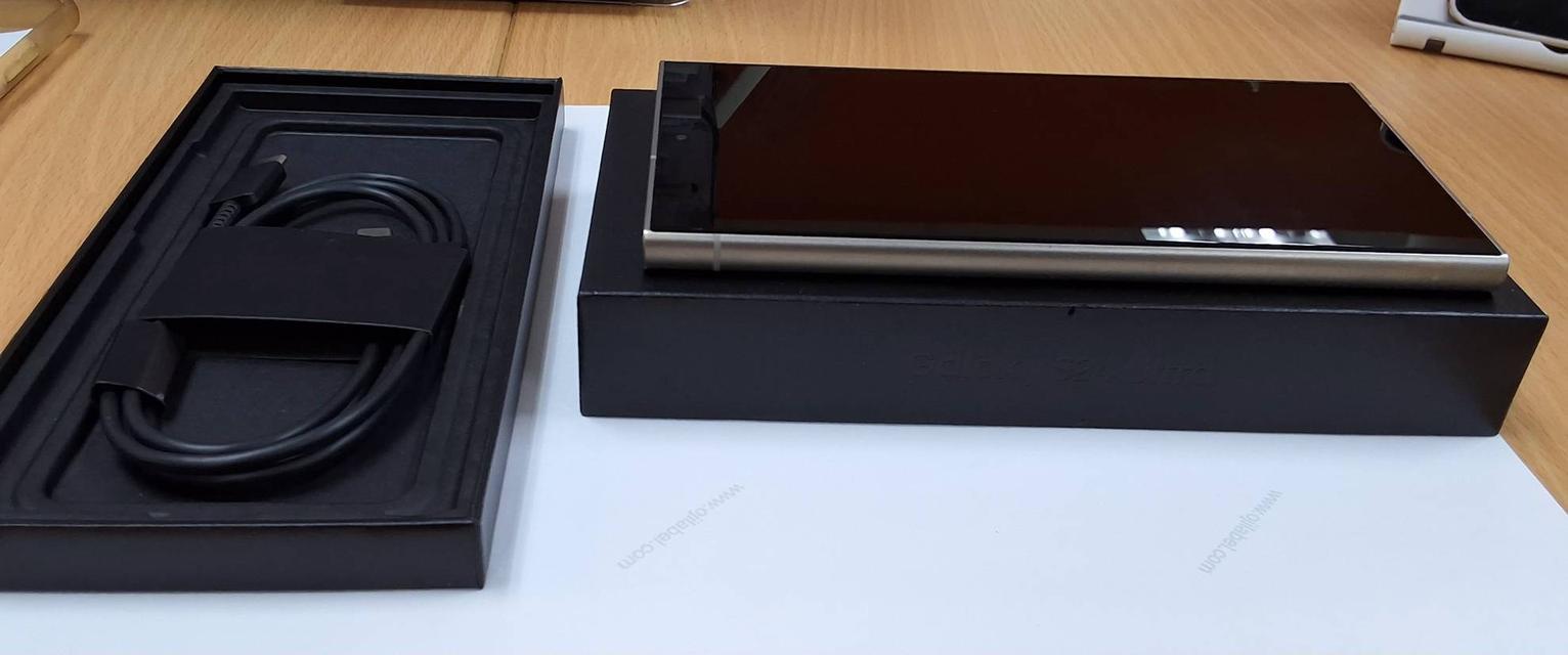 ขาย samsung galaxy S24 ultra 512 GB 6