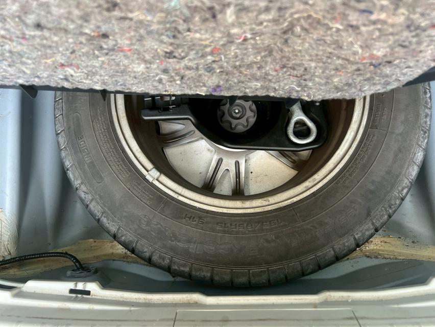 Toyota Prius 1.8 Hybrid AT ปี 2012 20