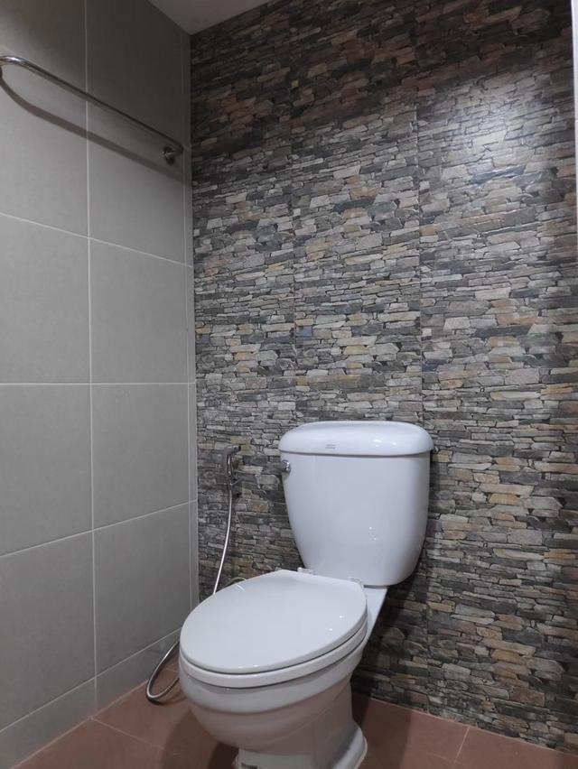 คอนโดมือสอง ราคาคุ้มสุดๆ สุภาพงษ์ เพลส ลาดพร้าว 35 (คอนโด High rise หาไม่ได้อีกแล้ว)อยู่ชั้น 12 พื้นที่ 44.21 ตรม. (เจ้าของขายเอง) 9