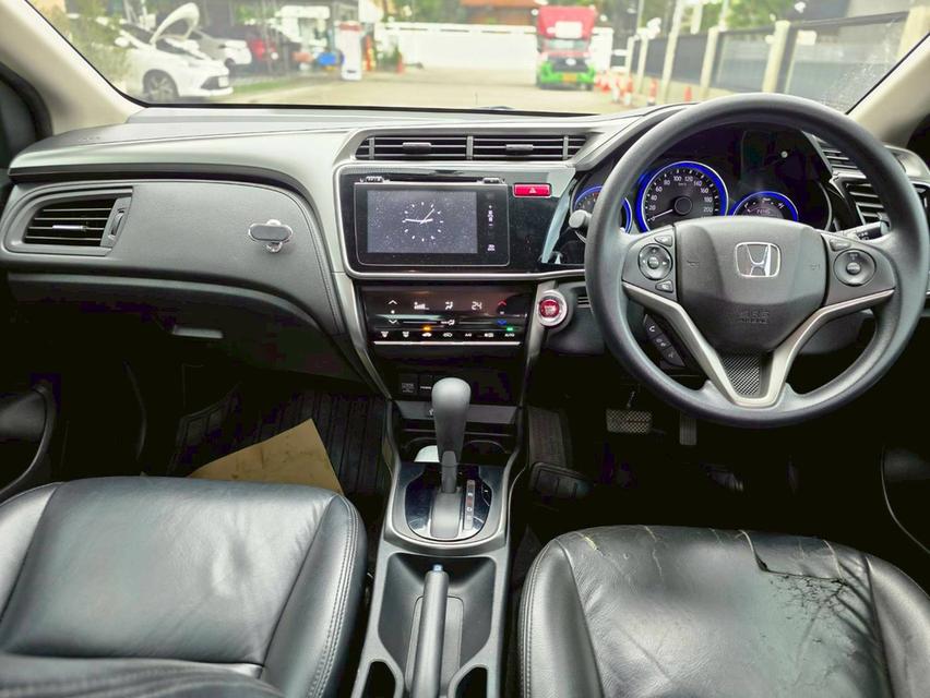 ขาย Honda City 1.5SV ปี15 11