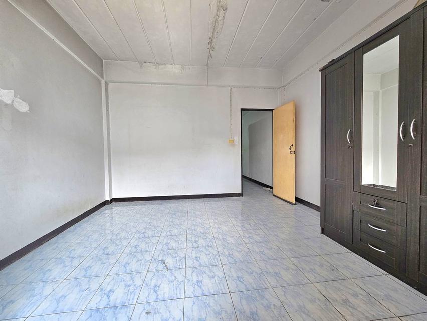 ขายทาวน์เฮ้าส์ทำเลทอง ใกล้รถไฟฟ้า หมู่บ้านทรัพย์ดินทอง  เทพารักษ์  สมุทรปราการ 7