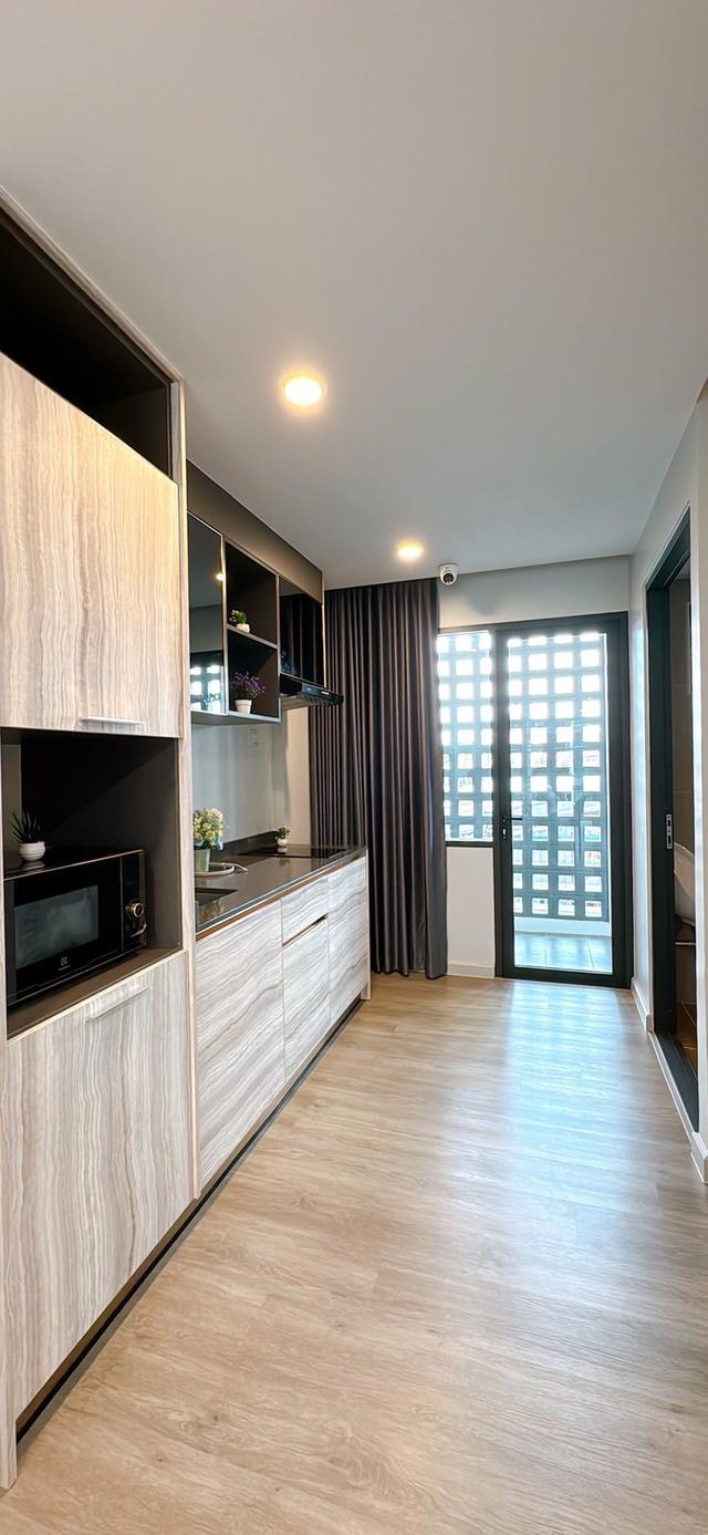 ให้เช่าด่วน! Home Office/ทาวน์โฮม 5 ชั้น มีลิฟต์! 330 ตร.ม. 6 ห้องน้ำ พร้อม EV Charger ใกล้ MRT สายสีเหลือง 1.3 กม. 7