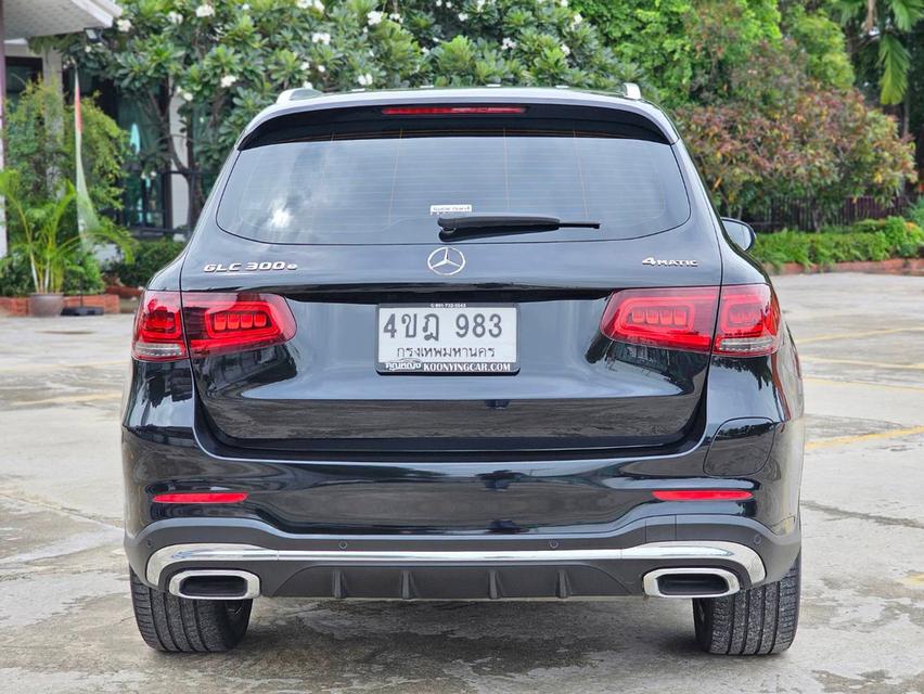 Mercedes-Benz #GLC300e AMG 4MATIC Facelift ปี 2020 6