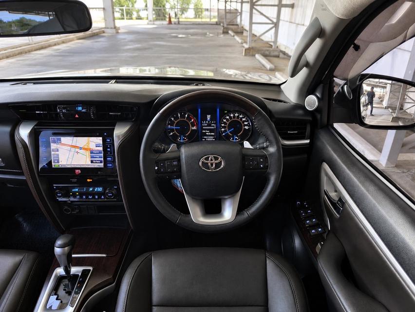 (แจ้งรหัสรถ BK8509) 2018 Toyota Fortuner 2.4V ขับ2 ดีเซล รูปที่ 12