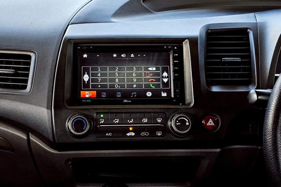 HONDA CIVIC FD 1.8 S A/T 2010 18