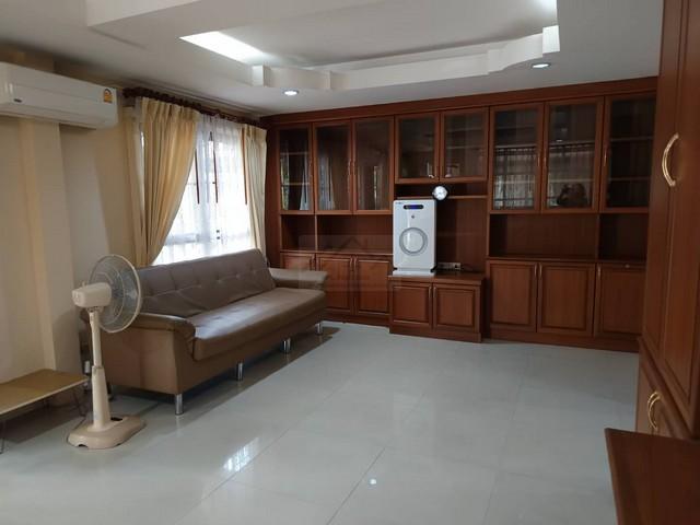 ให้เช่าบ้านเดี่ยว 2 ชั้น 84 ตรว. 4 ห้องนอน โชคชัย 4 หมู่บ้าน ต.รวมโชค ใกล้โชคชัย 4 เสนานิคม เลียบด่วน 1