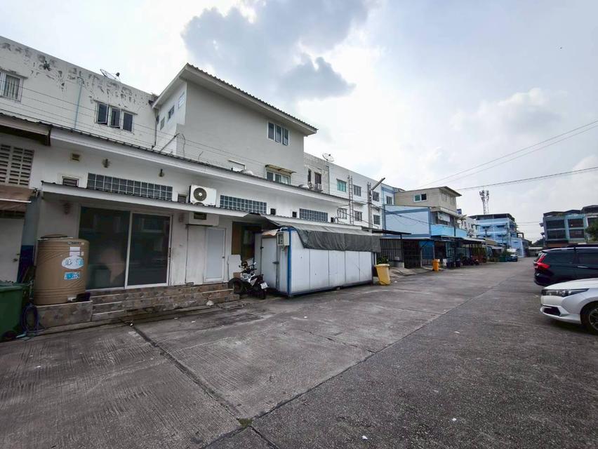 อาคารพาณิชย์ 3 คูหา ถนนนาวงประชาพัฒนา แขวงสีกัน เขตดอนเมือง กรุงเทพมหานคร 6