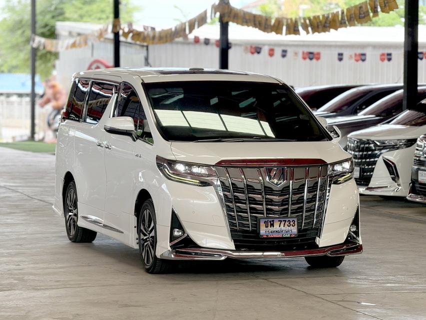 TOYOTA ALPHARD 2.5 HYBRID ปี 2015 จด 2017