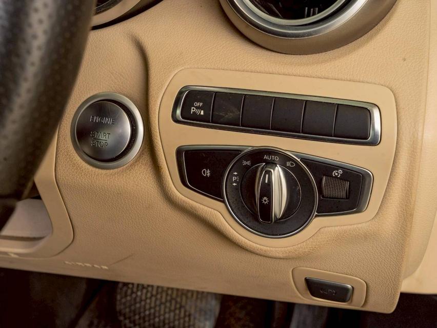 Mercedes-Benz c350e 2.0 Avantgarde Plugin Hybrid ปี จด 2018 6
