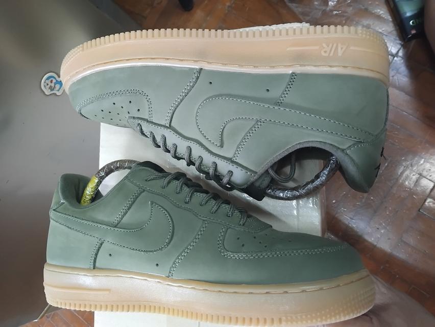 NIKE AIR FORCE 1LOW EUR 42.5/27 สวยใหม่มากไร้ตำหนิ590ค่าส่ง50 รูปที่ 6