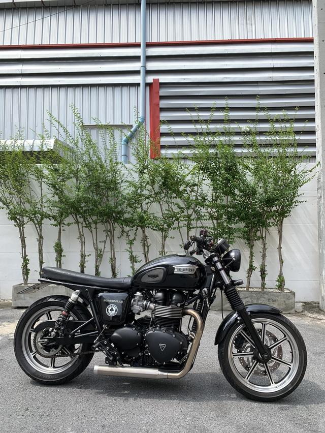 Bonneville ปี 2012 จด 13 11