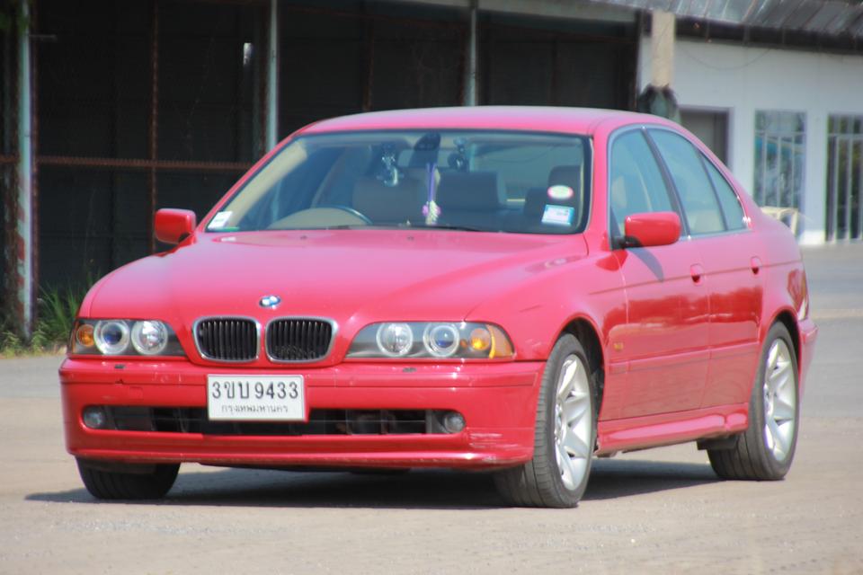 ขาย รถยนต์ BMW 523IA