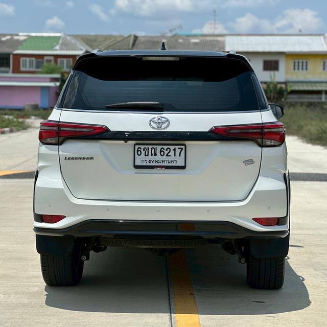 TOYOTA NEW FORTUNER 2.4REGENDER BLACKTOP 2WD ปี2021สีขาว เกียร์ออโต้ เครื่องดีเซล