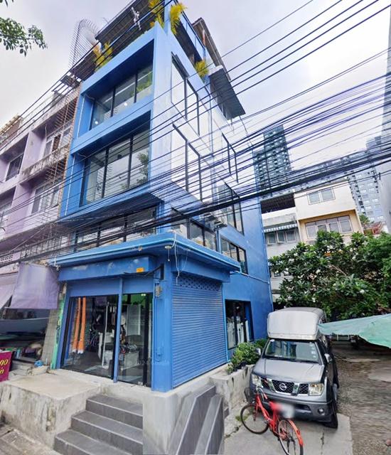 อาคารออฟฟิศ5 ชั้น BTSพระโขนง 499ม.ถึง บางจาก กระจกทั้งหลัง ติด7-11 5ก้าว ห้องมุม 290ตร.ม. เซ็นทรัล 3.2 กม. สุขุมวิท91-99 1