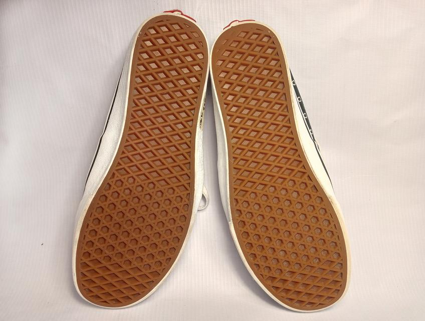 VANS รองเท้าผ้าใบเปิดส้น มือสอง สภาพเหมือนใหม่ จัดส่งฟรี! เก็บปลายทาง