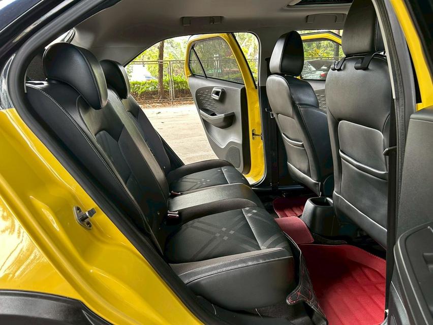 🔥ฟรีดาวน์ รถสวย ไมล์น้อย ตัว V รุ่นท๊อปสุด MG 3 1.5 V Sunroof Two-Tone AT ปี 2019 18