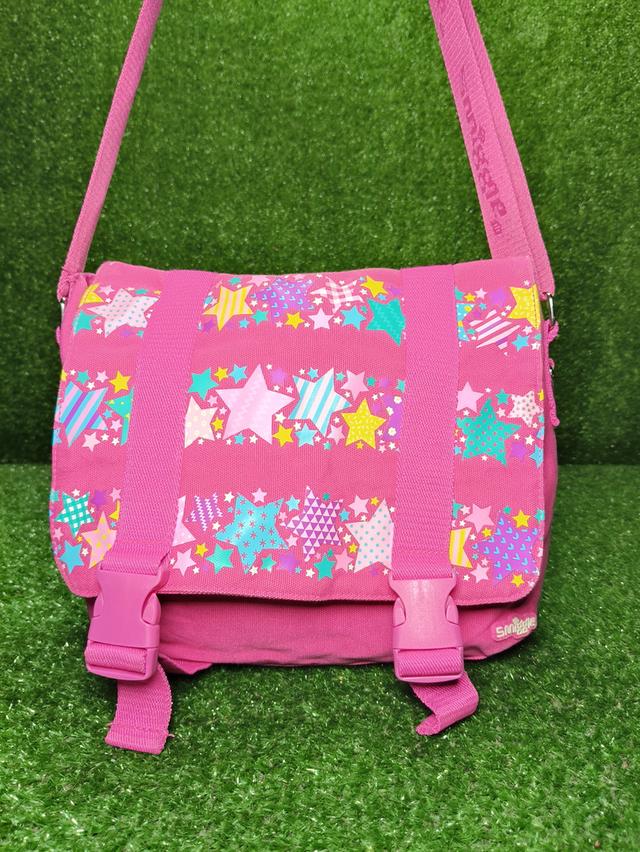 Smiggle Sling Bag สอบถามก่อนได้ครับ