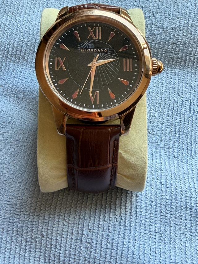 นาฬิกา giordano rose gold