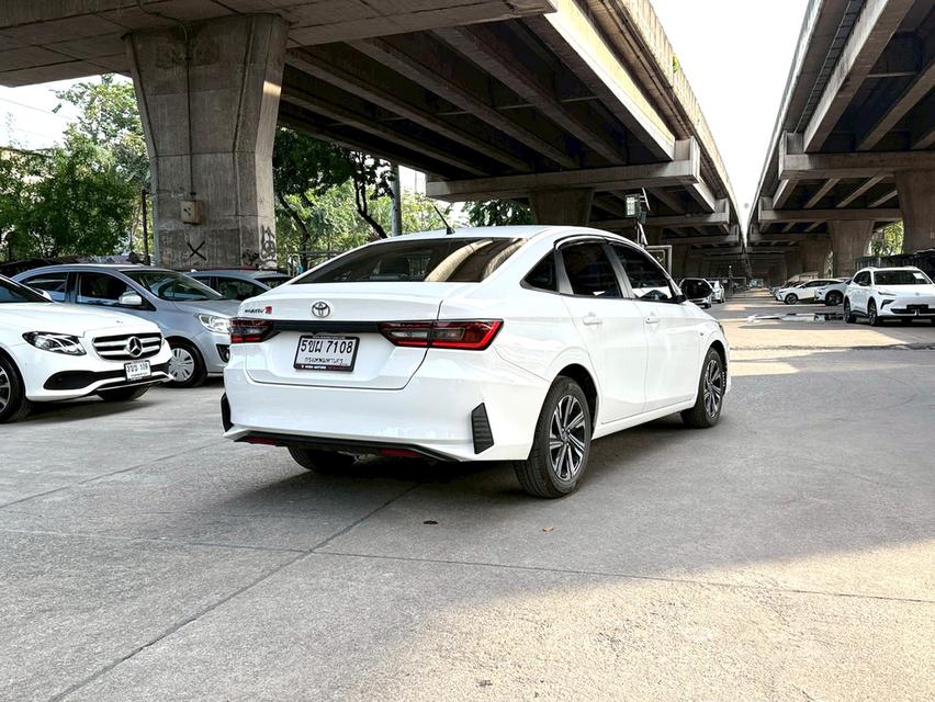 ขายรถ Toyota Yaris Ativ 1.2 Sportปี 2024 สีขาว เกียร์ออโต้ 4