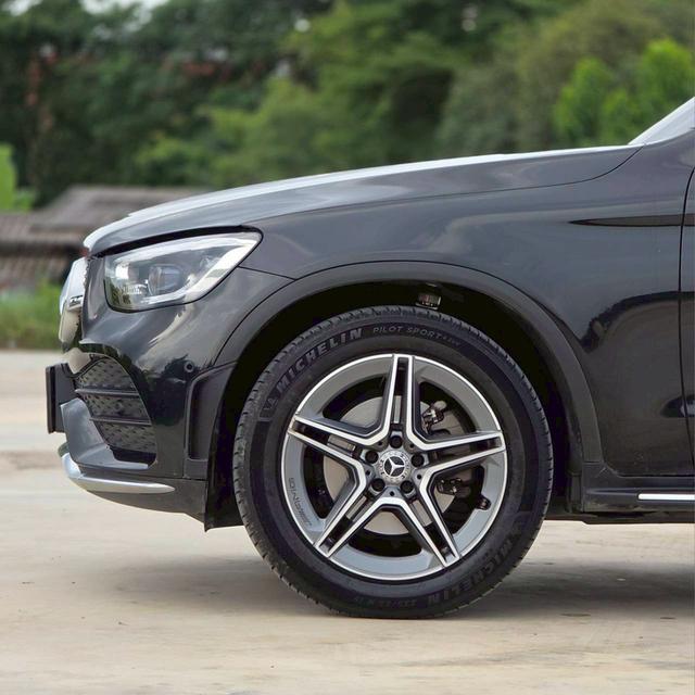 รหัสรถ 12AT4742 Mercedes Benz GLC220d 2.0 AMG Dynamic Facelift โฉม W253 | ปีจด : 2023 5