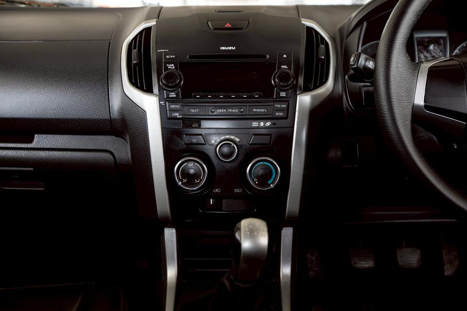 ขาย Isuzu Dmax 2.5Vgs Z ปี13 9