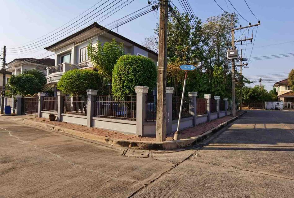 ให้เช่าบ้านเดี่ยว 2 ชั้น หมู่บ้านปาริชาติรังสิต ธัญญะคลอง 4 L&H เนื้อที่ 65 ตรว. 3 นอน 2 น้ำ จอดรถ 2 แอร์ 1 ตัว ใกล้รร.สวนกุหลาบรังสิต,ทางด่วนกาญจนาภิ 9