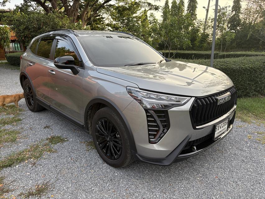 ขายรถ HAVAL JOLION SPORT 1.5 Hybrid สีบรอนซ์เงิน ปี2024 ผลิต2023 ประตูท้ายไฟฟ้า