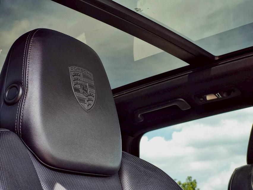 ขาย Porsche Cayenne 3.0 ปี14 13