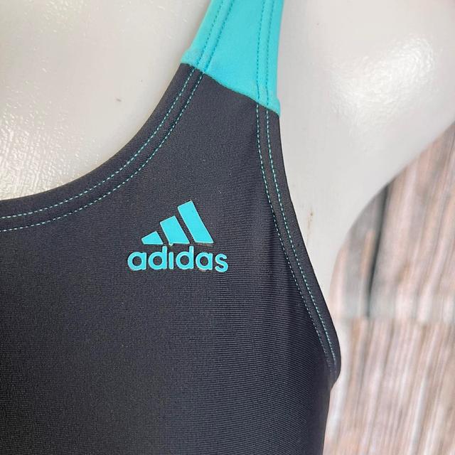 adidas ชุดว่ายน้ำมือสอง รูปที่ 3