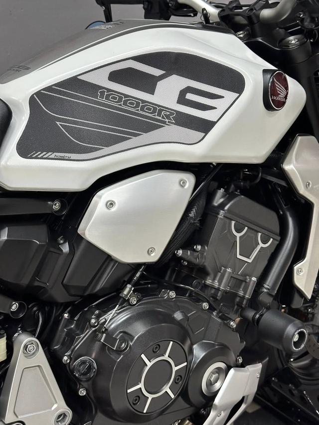ออกรถ 0 บาท CB1000R แต่งเต็มพร้อมหล่อ  14