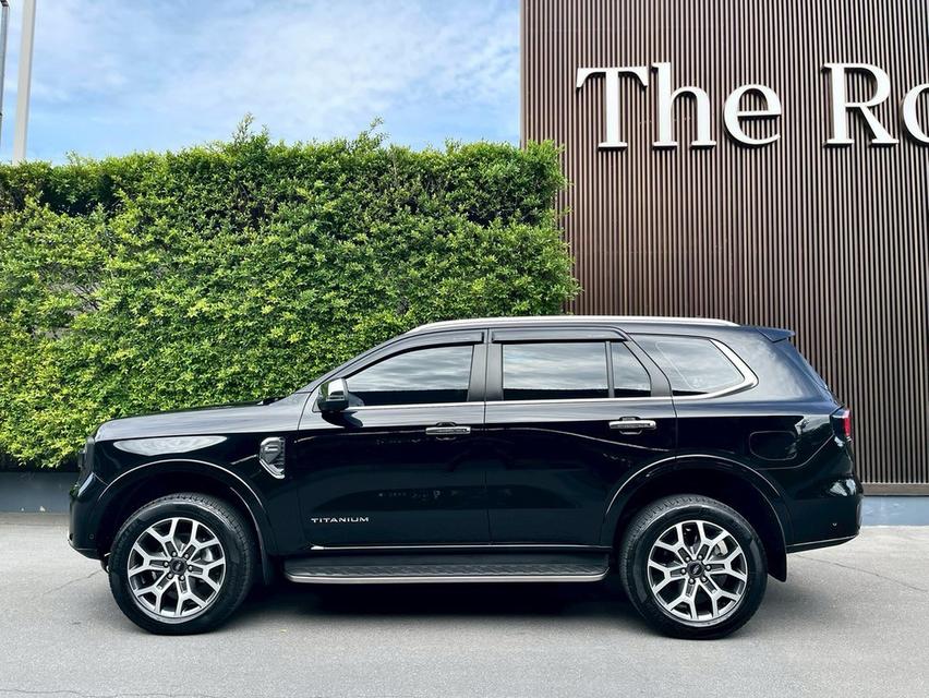 รหัสรถ AP3761 FORD EVEREST 2.0 BI TURBO TITANIUM PLUS 4×4 TOP ปี23 จด 24 สีดำ ดีเซล