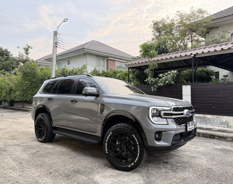 FORD EVEREST V6 3.0 PLATINUM 4WD รูปย่อยที่ 2