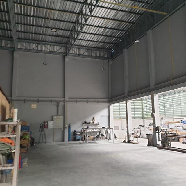 ขายบ้านพร้อมโกดัง เนื้อที่ 256 ตรว.ย่านบางเสาธง ใกล้เยสบางพลี เหมาะทำโรงงาน 5