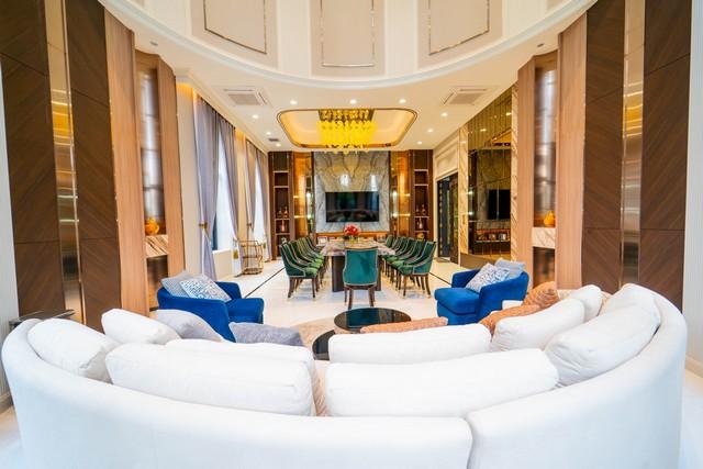 PP429 ขายคฤหาสน์หรู พุทธมณฑลสาย 3 ราคา 250 ล้านบาท ตกแต่งสวยหรูพร้อมเข้าอยู่ 7