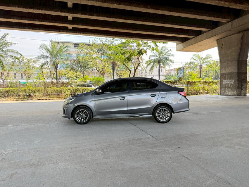 Mitsubishi Attrage 1.2GLX ปี 2017 เพีย199,000บาท ไมล์105xxx  เครื่องยนต์เกียร์ช่วงล่างดี แอร์เย็นฉ่ำ *ดูรถกทม ซอยประดิษฐมนูธรรม5 *0864368852เอ็มครับ*L รูปที่ 4