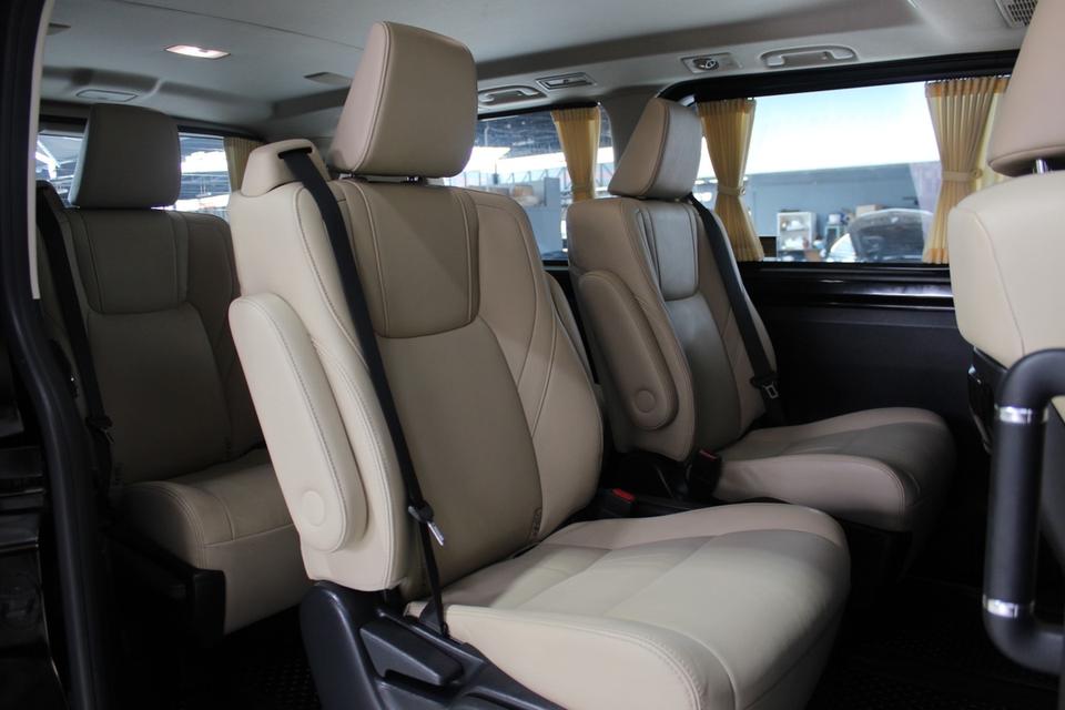รหัสรถ JRS4533 TOYOTA Majesty Standard Van ปี 2020 17