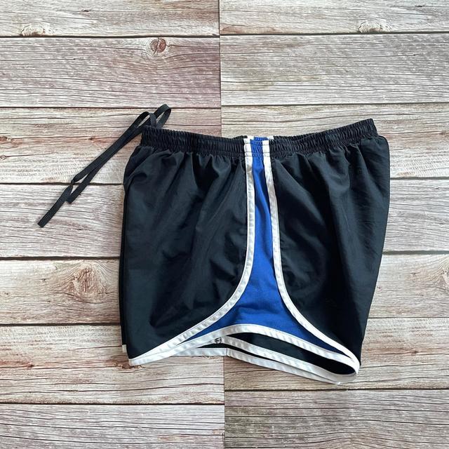 กางเกงวิ่งผ้าร่มมือสอง รูปที่ 2