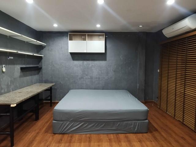 ให้เช่าทาวโฮม ใกล้กับสถานีรถไฟฟ้า MRT ท่าพระ เพียง 650 เมตร HOME OFFICE 4 ชั้น หมู่บ้านศิขรินทร์ วิลเลจทาวน์ เพชรเกษม ซอ 2