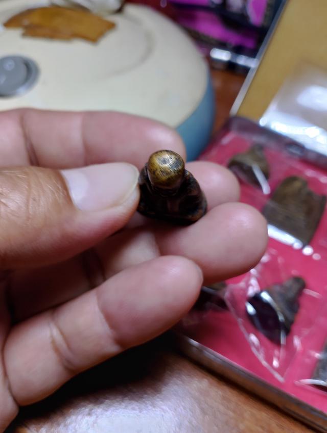 ขายพระ 4