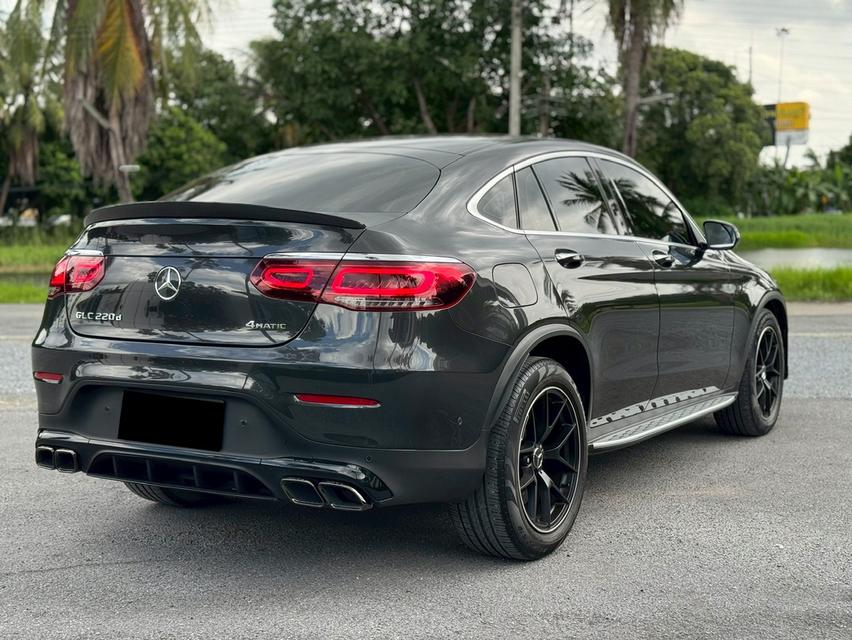 Mercedes Benz GLC220d AMG Coupe ปี 2022 ไมล์ 43,xxx km 4