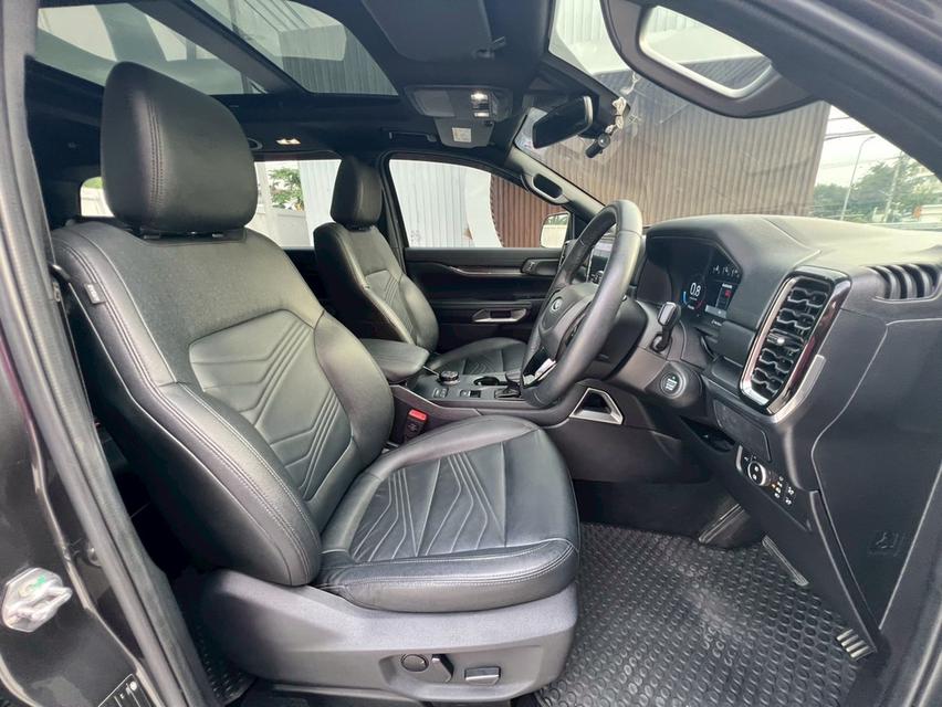 ford Everest 2.0Bi-turbo 4wd ปี23 13