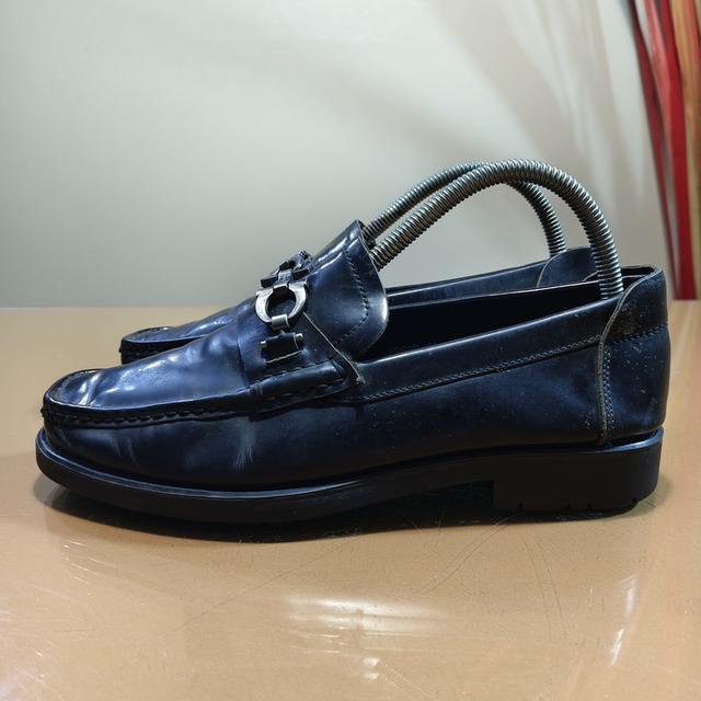 SALVATORE FERRAGAMO Size 41/26 cm🔥Price 1250฿ รูปที่ 5