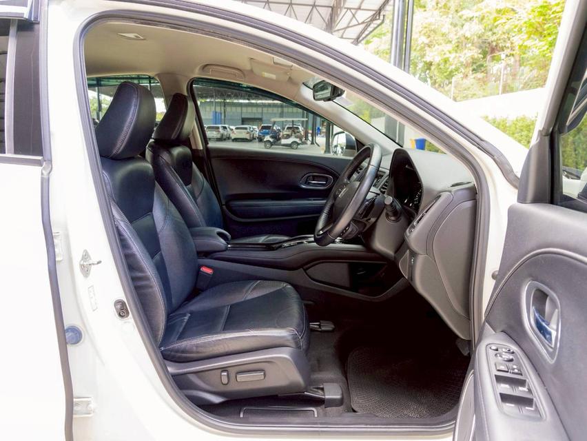 Honda HR-V 1.8E Limited ปี จด 2017 16